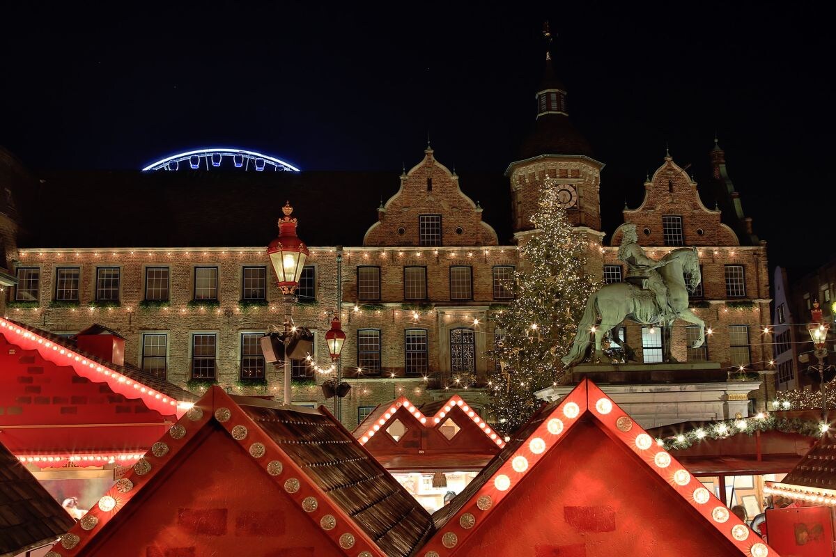 Kerstmarkt Düsseldorf | Getty