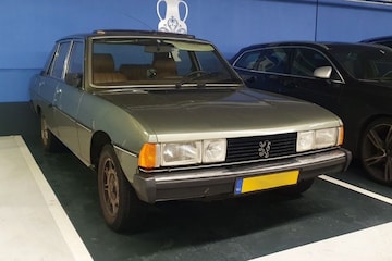 Peugeot 604