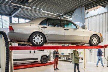 Mercedes-Benz 500 SEL