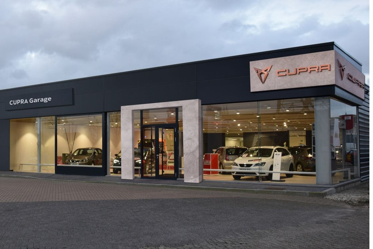 Cupra garage