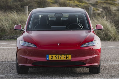 Tesla ziet leveringen stevig teruglopen