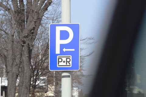 Hoe werkt P+R parkeren met OV naar het centrum?