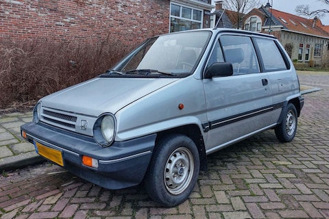 De eerste Honda Jazz is een kleine Japanse hartendief – In het Wild