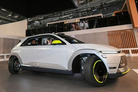 Hyundai Mobion: Ioniq 5 die zijwaarts kan rijden [VIDEO]