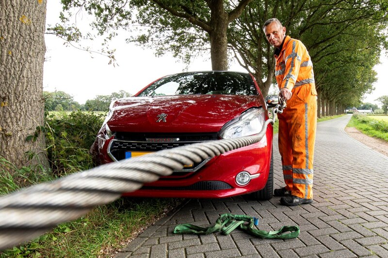 Slepen (foto: Stichting Incident Management Nederland)