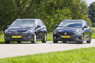 Opel Astra Sports Tourer vs Fiat Tipo SW
