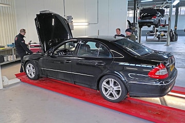 Mercedes-Benz E 220 CDI