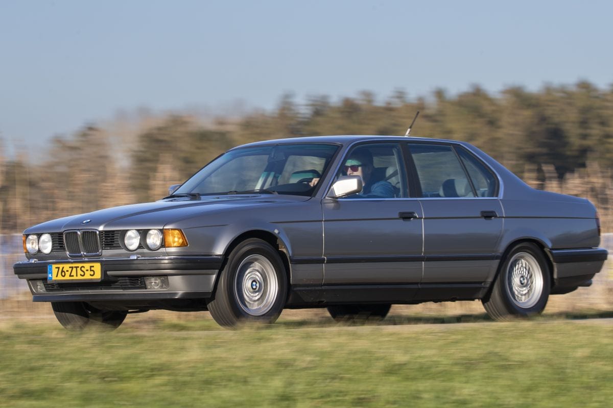BMW 735i (E32) 1987