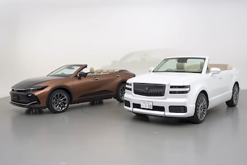 Toyota Crown Crossover Cabriolet en Century SUV Cabriolet
