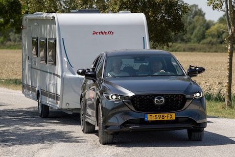 Mazda CX-5 weer populairste trekauto: '7,5 procent caravantrekkers heeft een CX-5'