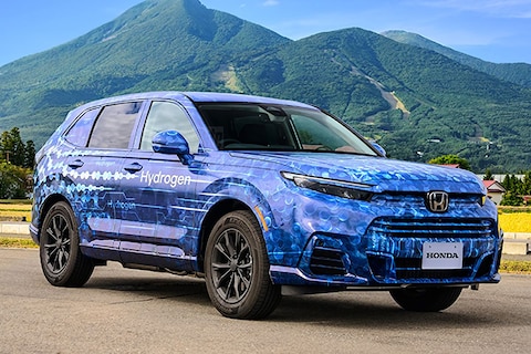 Met deze nog ingepakte Honda CR-V kun je waterstof tanken