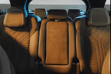 Peugeot 5008 teaser