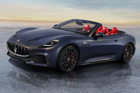Maserati GranCabrio Trofeo