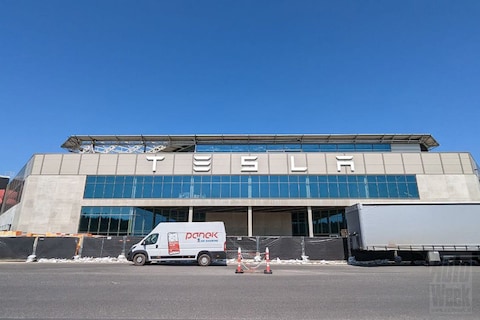 Duitse Tesla-fabriek heeft mogelijk vanavond weer stroom