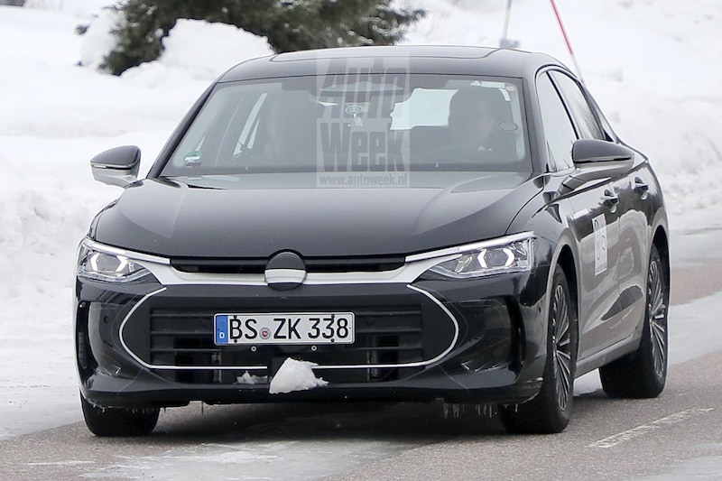 Volkswagen Phideon spyshots