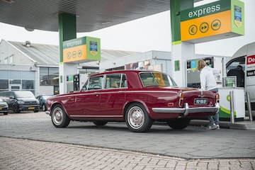 Rolls-Royce Silver Shadow tanken bp tankstation