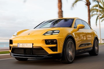 Porsche Macan Turbo 2024