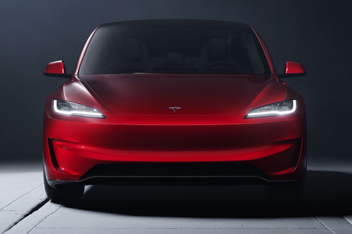 Tesla Model 3 Performance