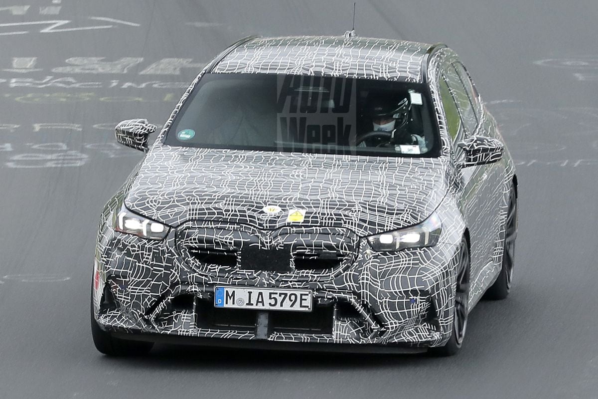 BMW M5 spyshots