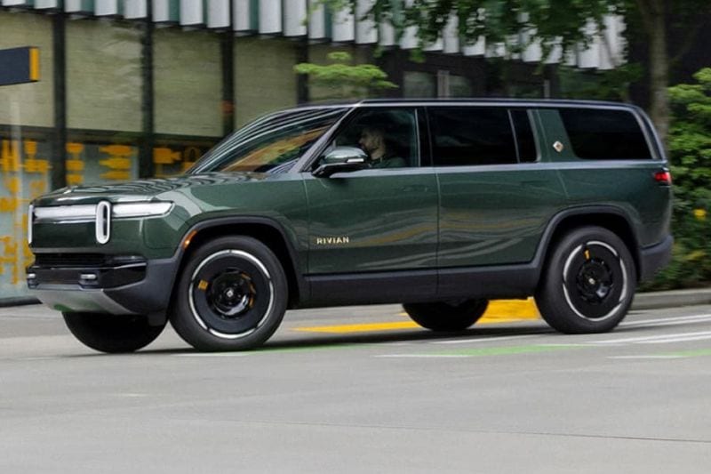 Rivian R1S