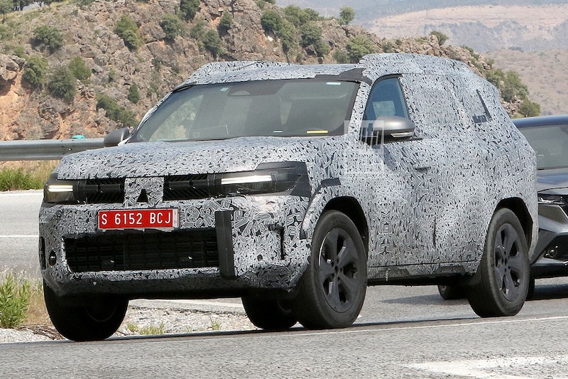 Spyshots Dacia Bigster