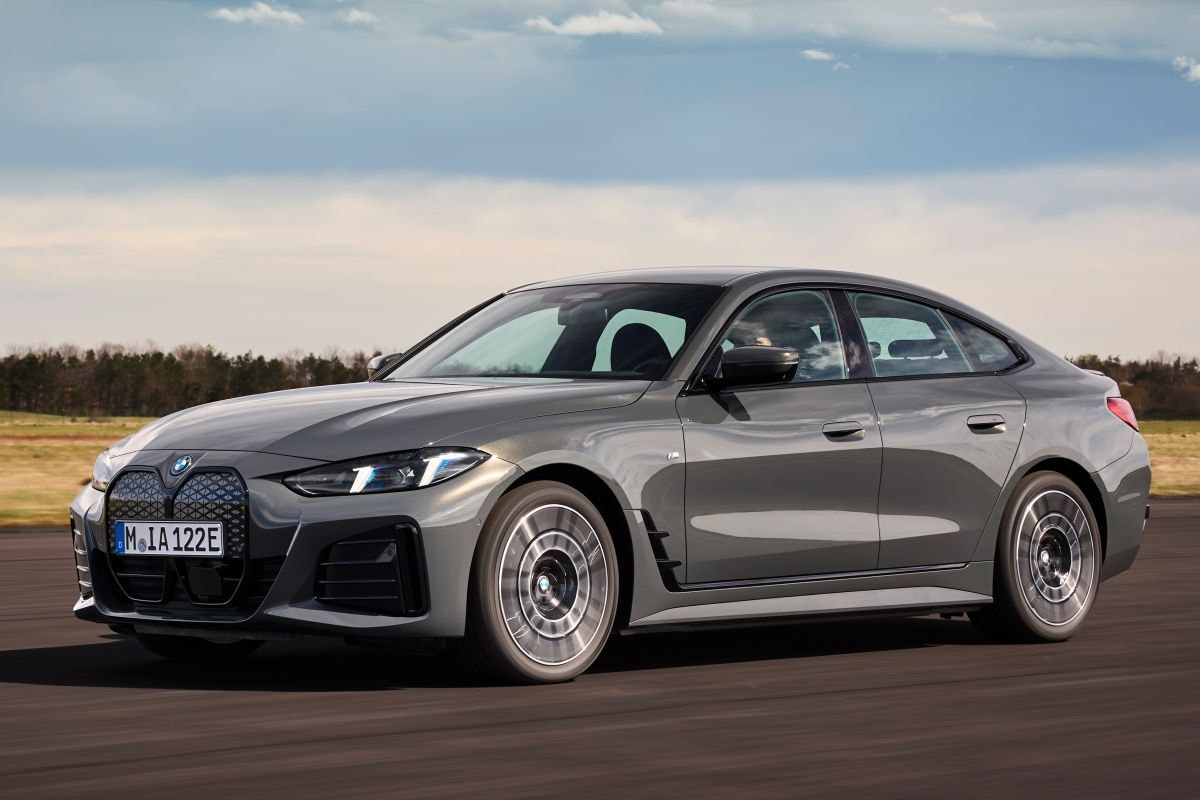BMW i4