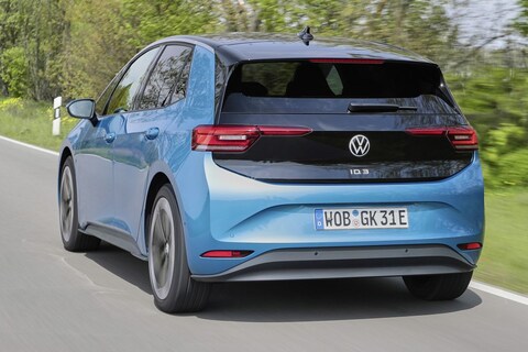 Duitse autodealers verwachten dat 2024 een slecht jaar voor elektrische auto's wordt