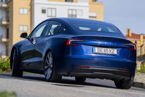 Aandelen Tesla maken koerssprong na eerste uitslagen verkiezingen VS