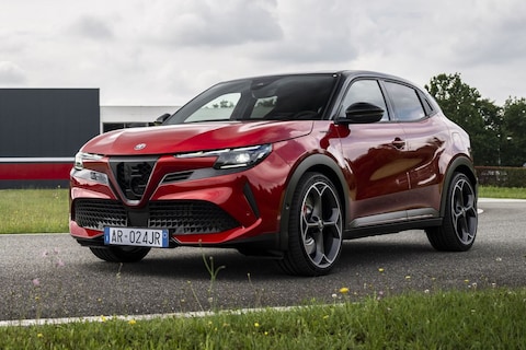 Alfa Romeo Junior Veloce ook qua prijs duidelijk aan de top