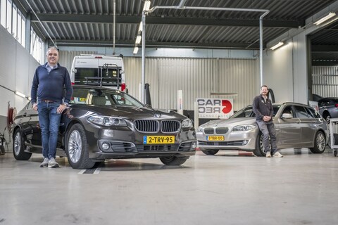 Klokje Rond Speciaal - 2 x BMW 5-serie - BMW 518d – 2014 – 442.357 km