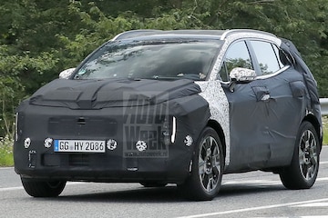 Kia Sportage facelift spyshots