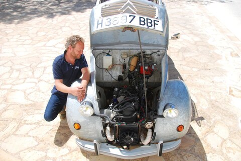 Ramon hing in zijn 2CV een BMW-boxer met 95 pk: logischer dan een V6