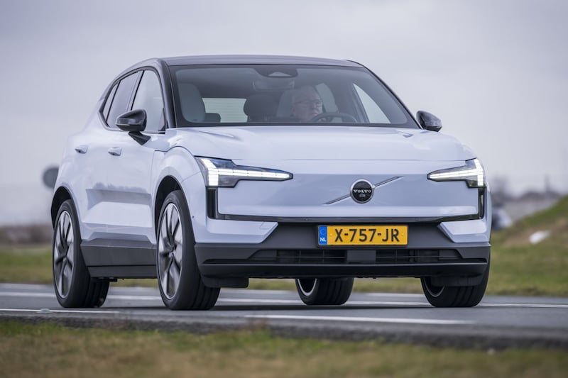 Volvo EX30