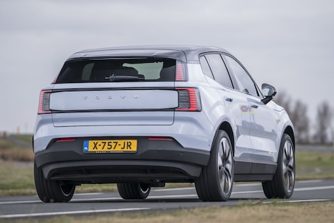 Elektrische Volvo EX30 stuwt Volvo-verkopen, ook in Nederland