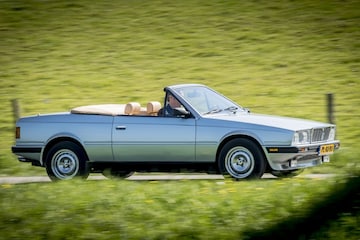 Maserati Biturbo Spyder vs BMW 325i Cabriolet