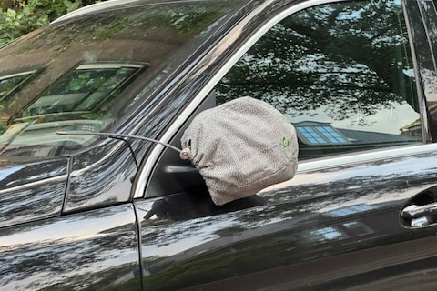 Mannen opgepakt voor diefstal honderden autospiegels