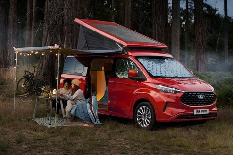 Ford Transit Custom Nugget klaar voor extra lang kamperen