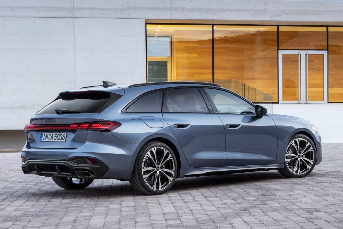 Audi A5 Avant (2024-)