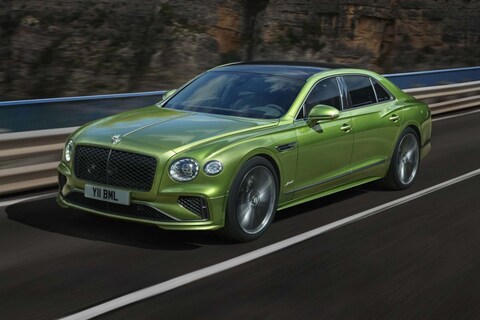 Bentley Flying Spur vernieuwd: grootste nieuws is stekkerkracht