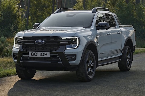 Ford Ranger PHEV: rondstekkeren met vijf man vanaf bijna €58.000