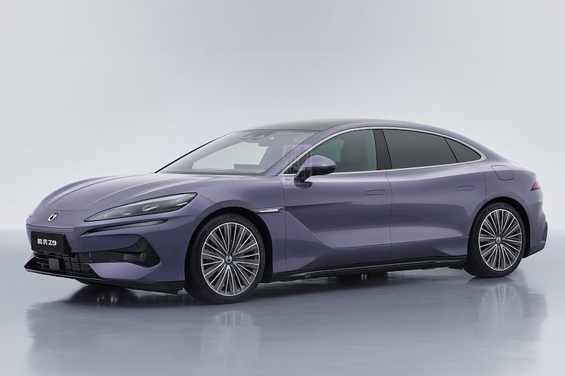 Denza Z9