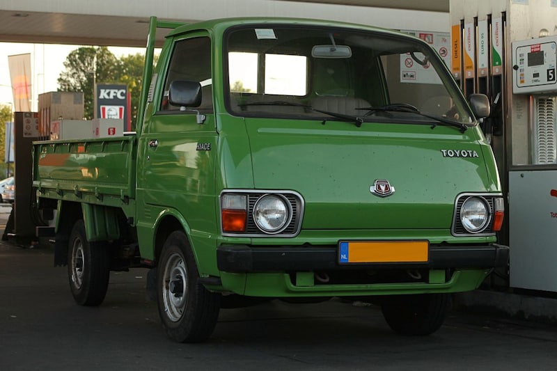 Toyota Hi-Ace Truck
