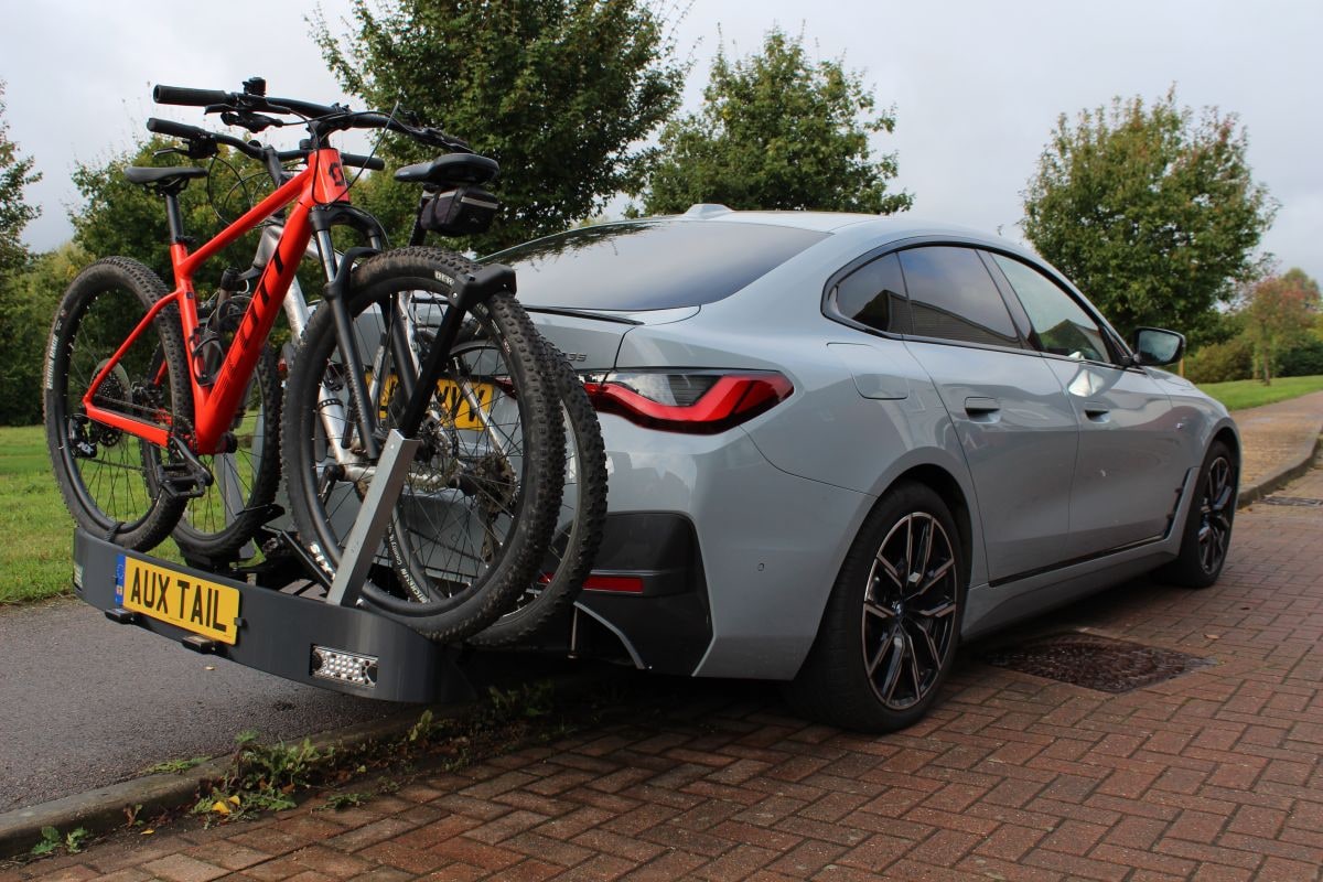 BMW i4 fietsendrager Auxtail