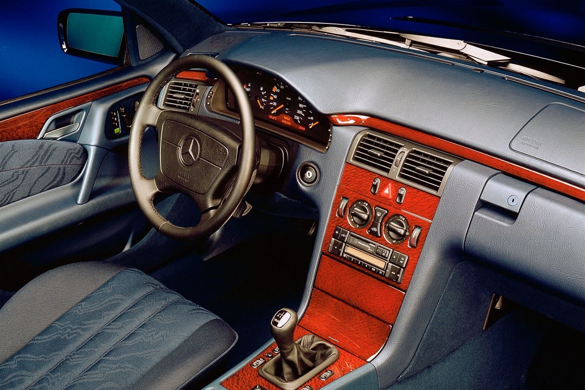 Mercedes-Benz E-klasse W210