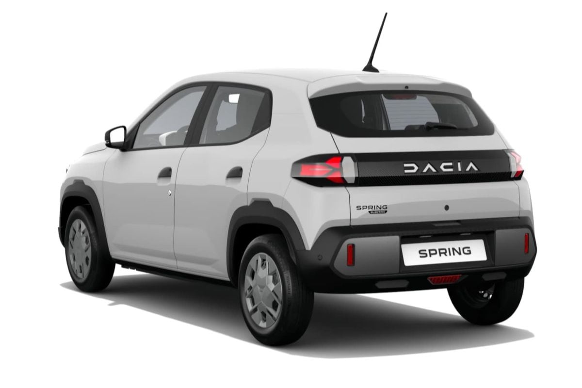 Dacia Spring Essential
