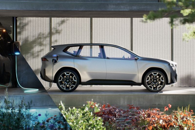 BMW advertorial (ON89734)