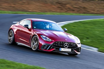 Mercedes-AMG GT 63 Pro