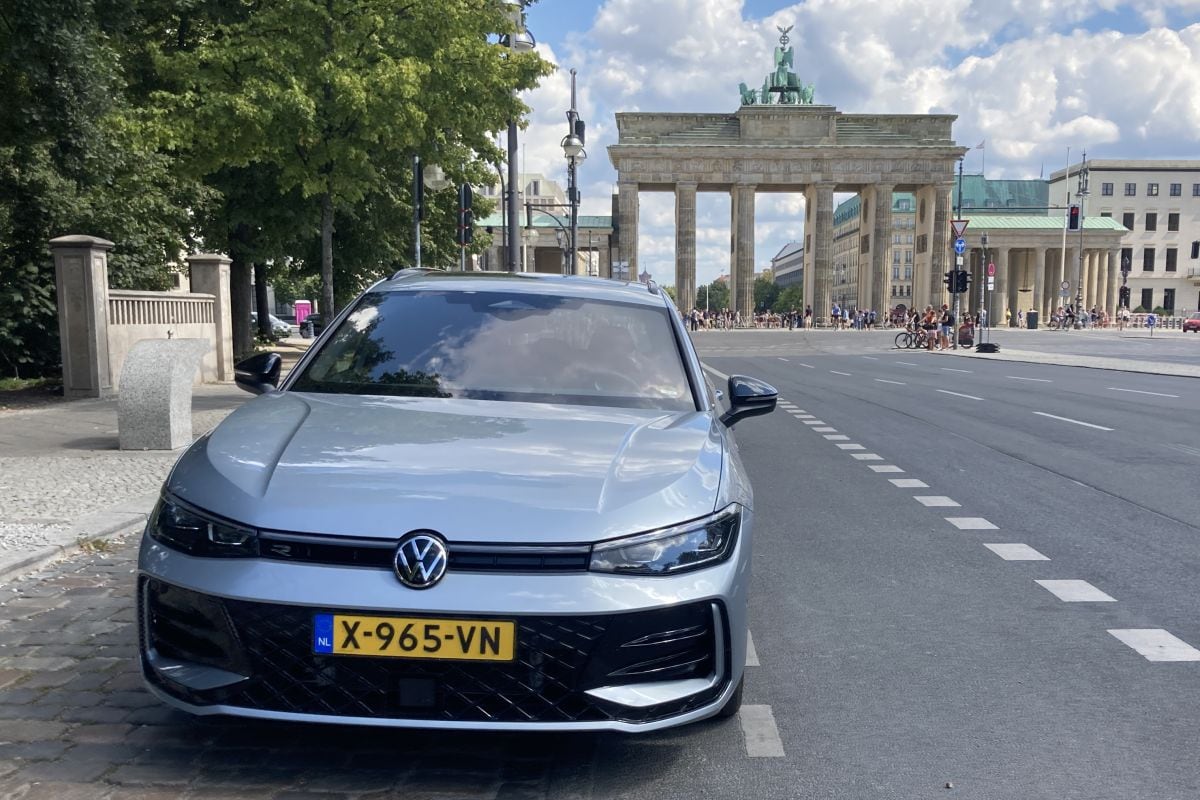 Volkswagen Passat Variant 1.5 eTSI duurtester in Berlijn