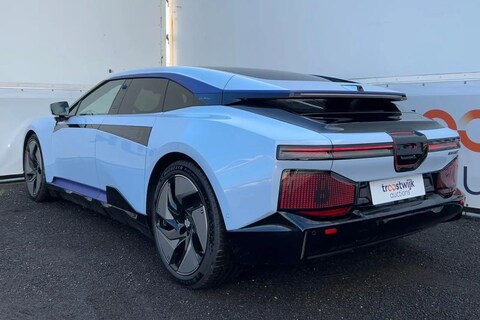 Unieke kans: Bizarre elektrische HiPhi Z en X in Nederland te koop