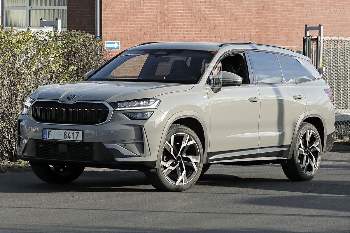 Skoda Kodiaq RS spyshots